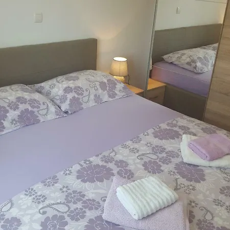 Apartment Slavica Rab Town