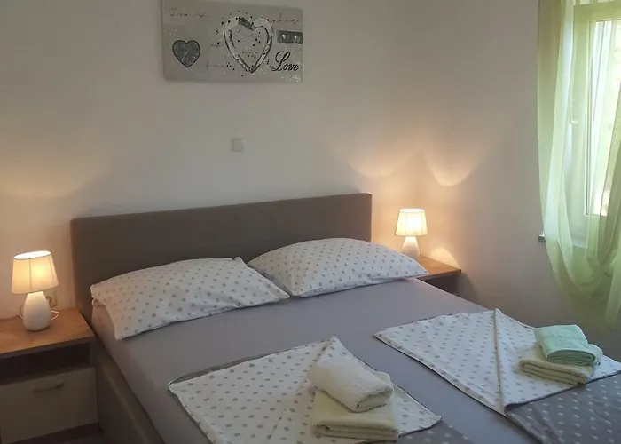 Apartment Slavica Rab Town