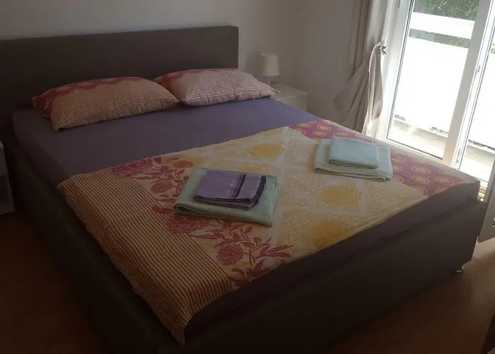 Apartment Slavica Rab Town
